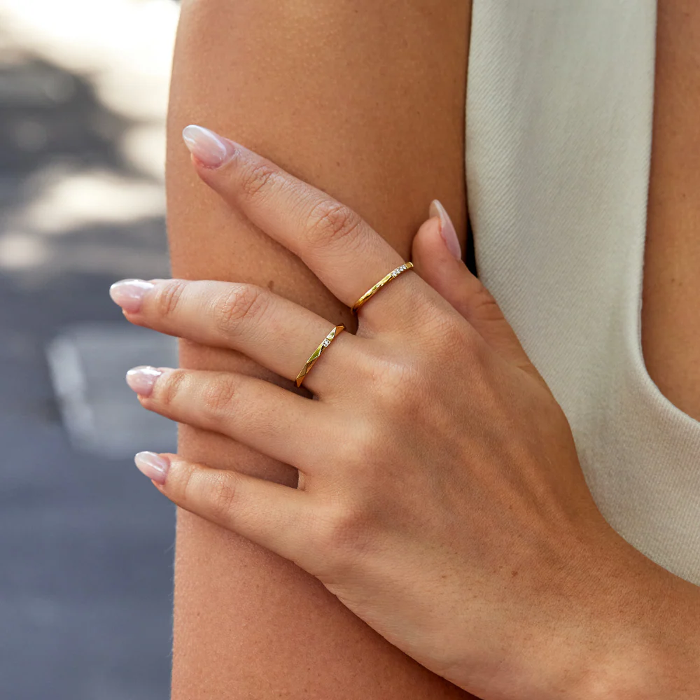 18K Gold Stapelring „Astrid“ - Image 2