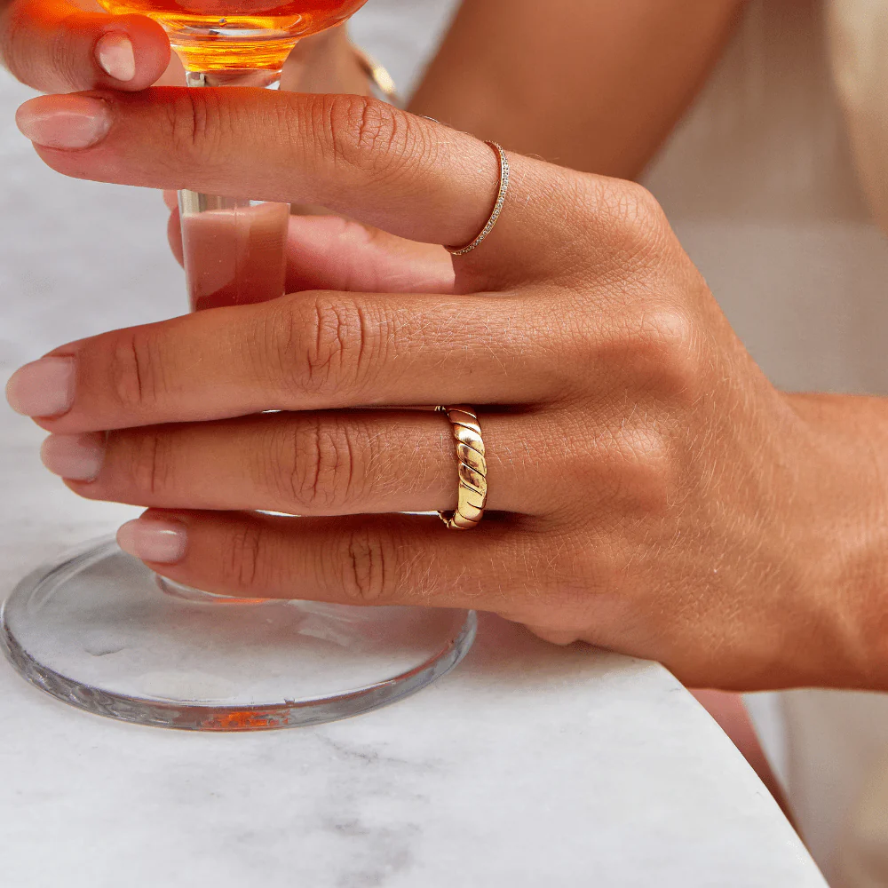 Twist-Infinity-Ring „Calira“ - Image 3