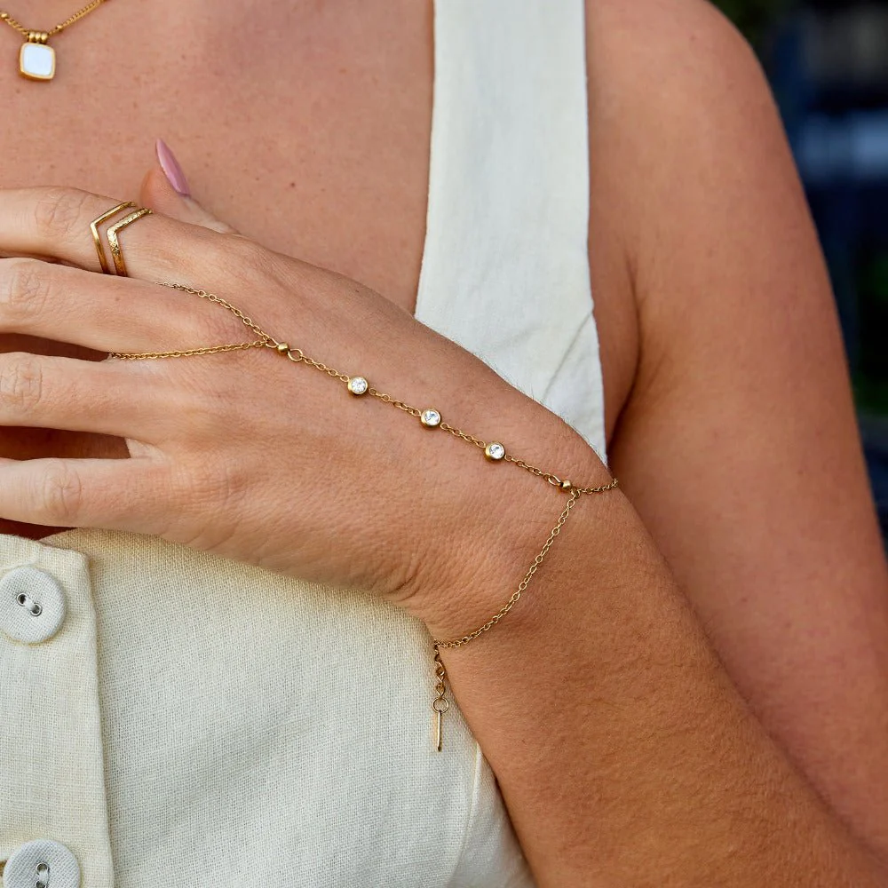 Freya Kristall-Handkettenarmband - Image 6