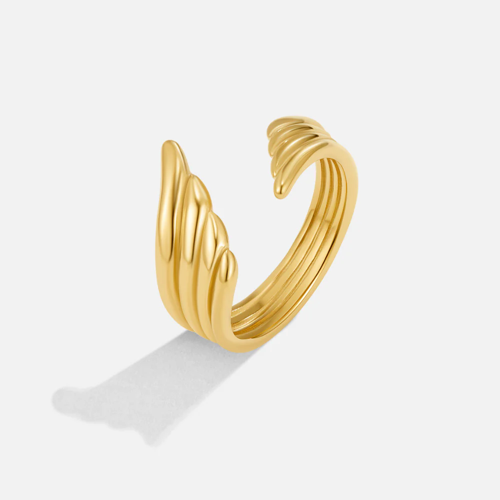 Goldener Wickelring mit Engelsflügeln - Image 3