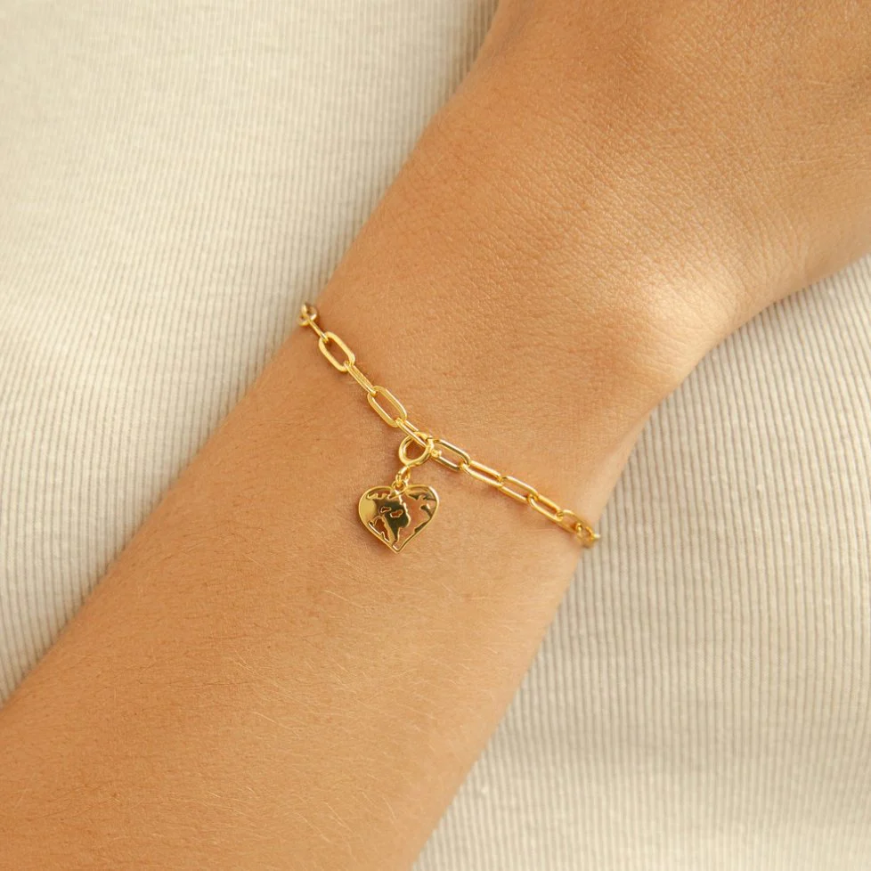 Golden Charm - Nicht zum Verkauf - Image 2