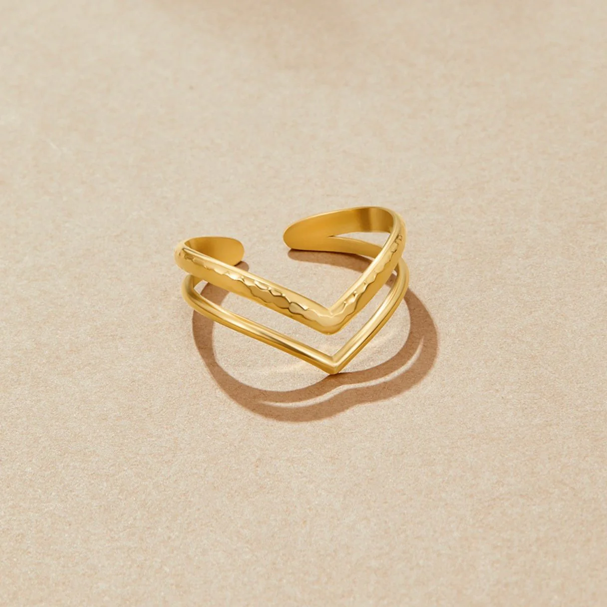 Statement-Ring in Goldoptik „Harper“ - Image 4