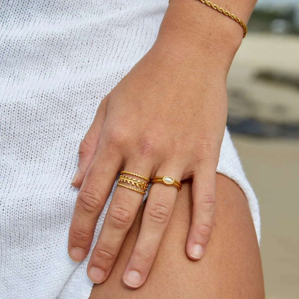 Mehrreihiger Goldring mit Blattdesign „Marissa“ - Image 8