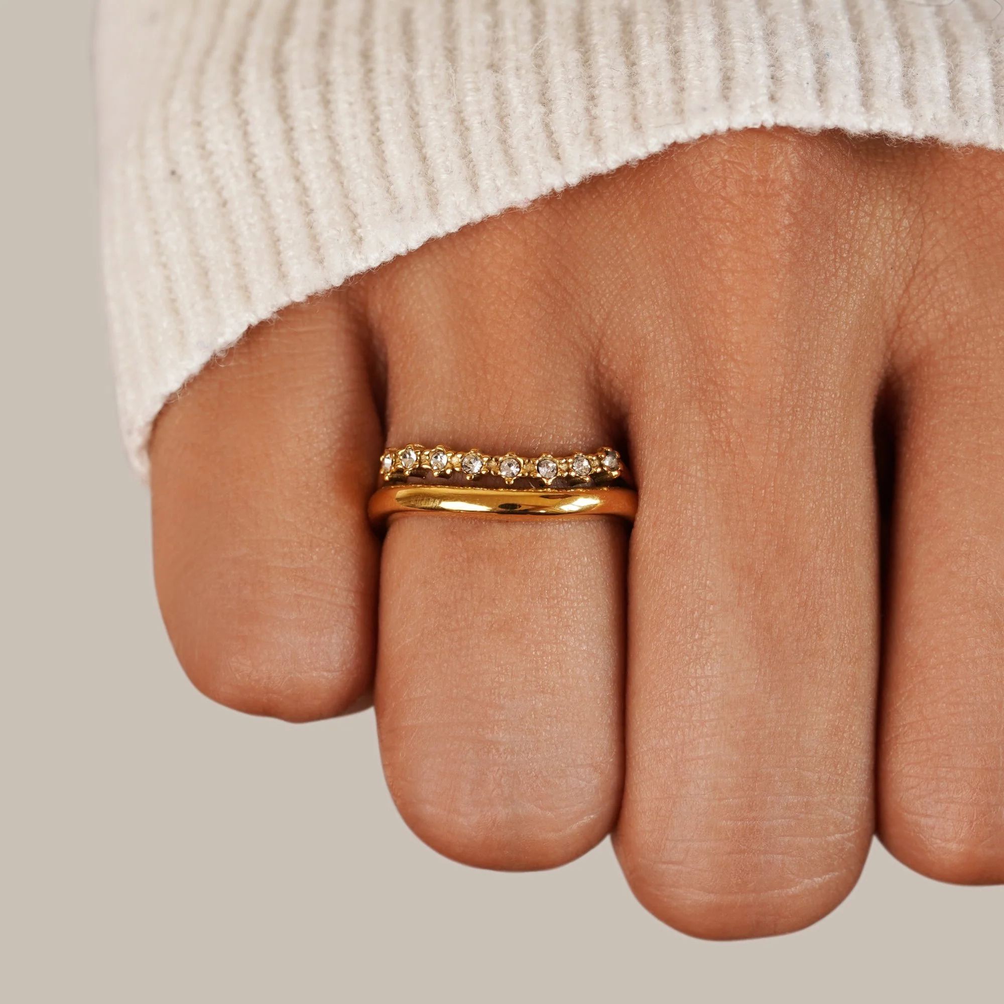 Stapelring Gold mit weißen Kristallen „Marissa“ - Image 2