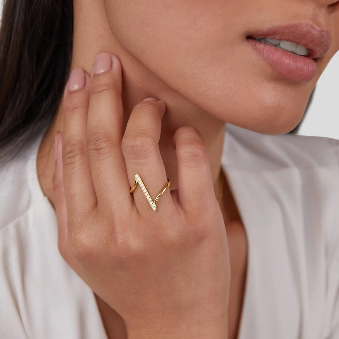 Gedrehter Goldring „Mila“ - Image 5