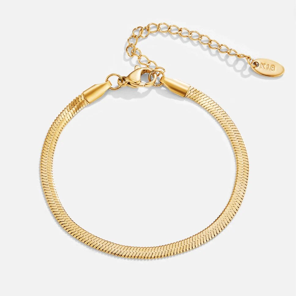 Goldenes Schlangenkette-Armband „Sarya“ - Image 3