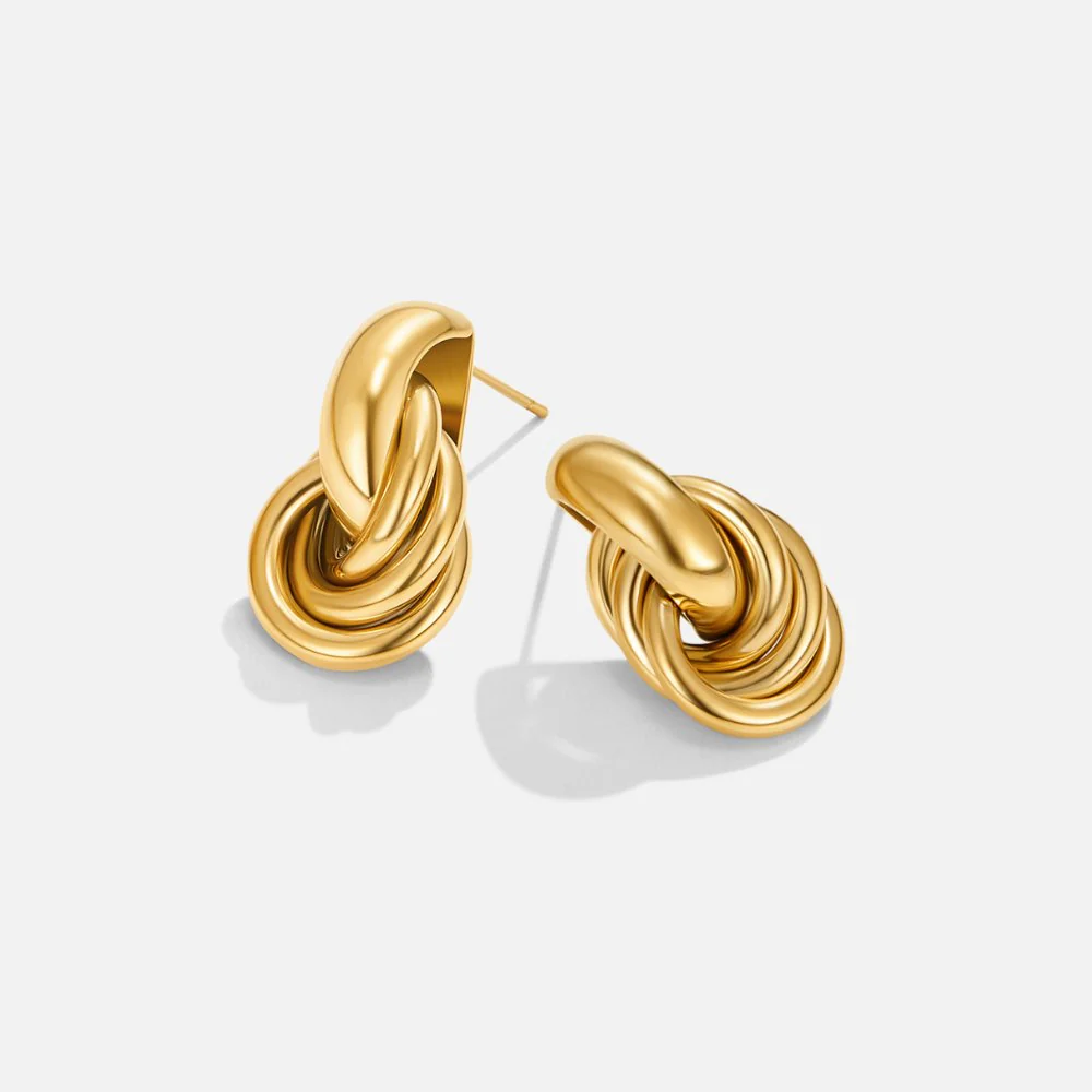 Gold-Creolen mit Twist „Sofia“