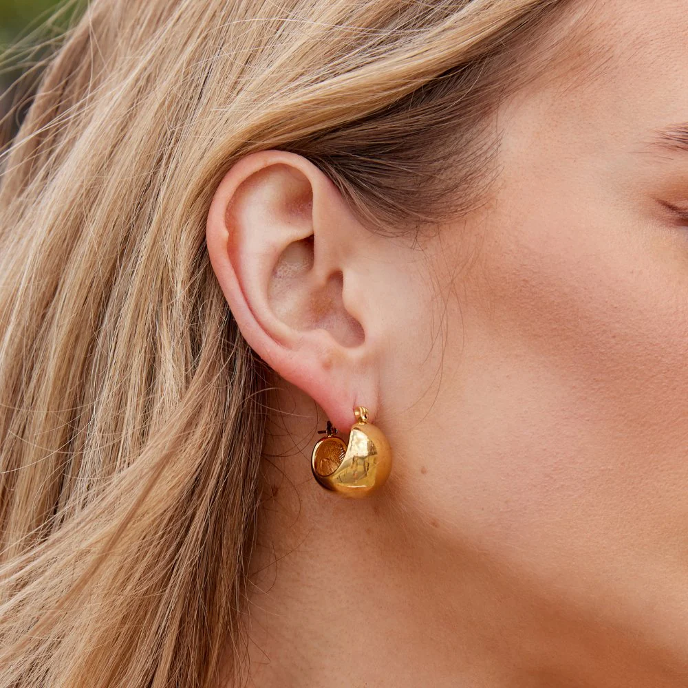Chunky-Creolen in Gold „Tara“ - Image 2