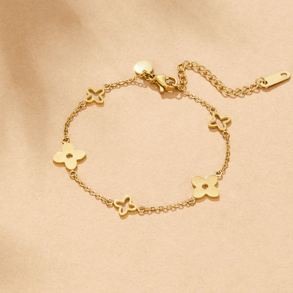Tori Blütenblatt-Armband - Image 3