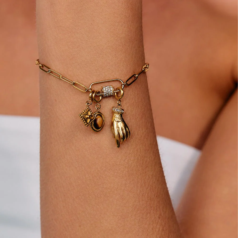Victoria Gold Hand Charm - Image 2