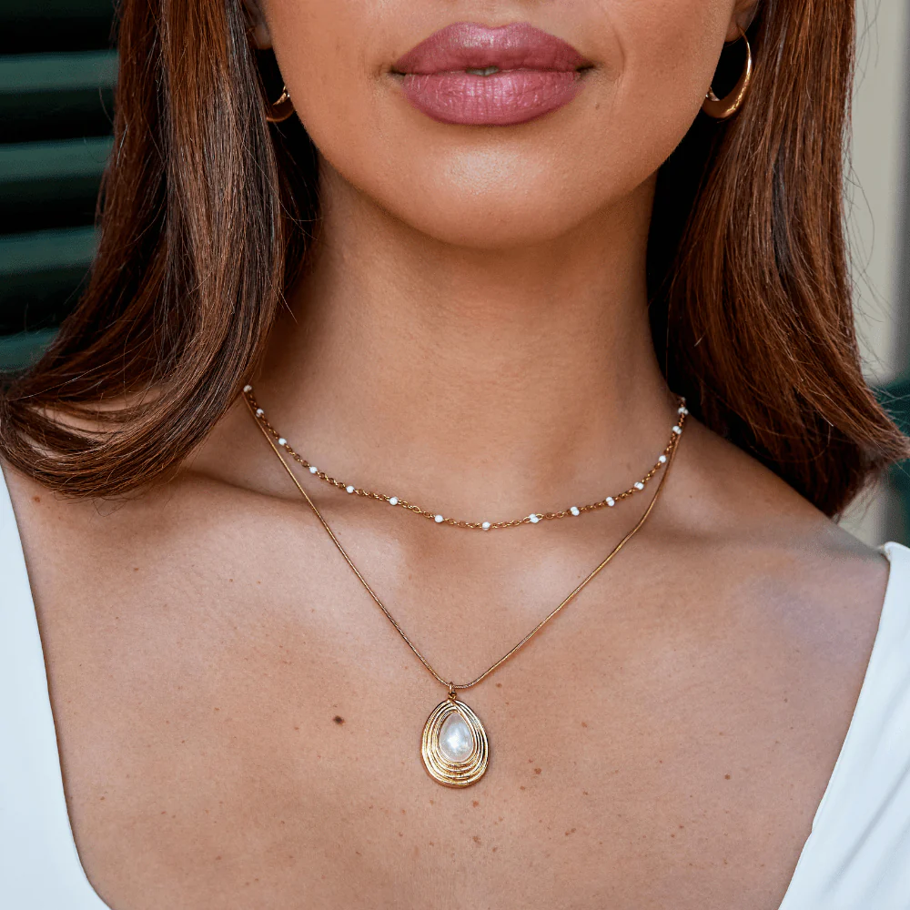Vintage Teardrop-Halskette „Camila“ - Image 2