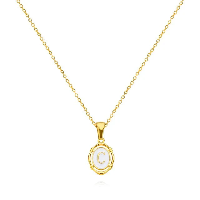 Vintage-Buchstaben-Kette in Gold - Image 7