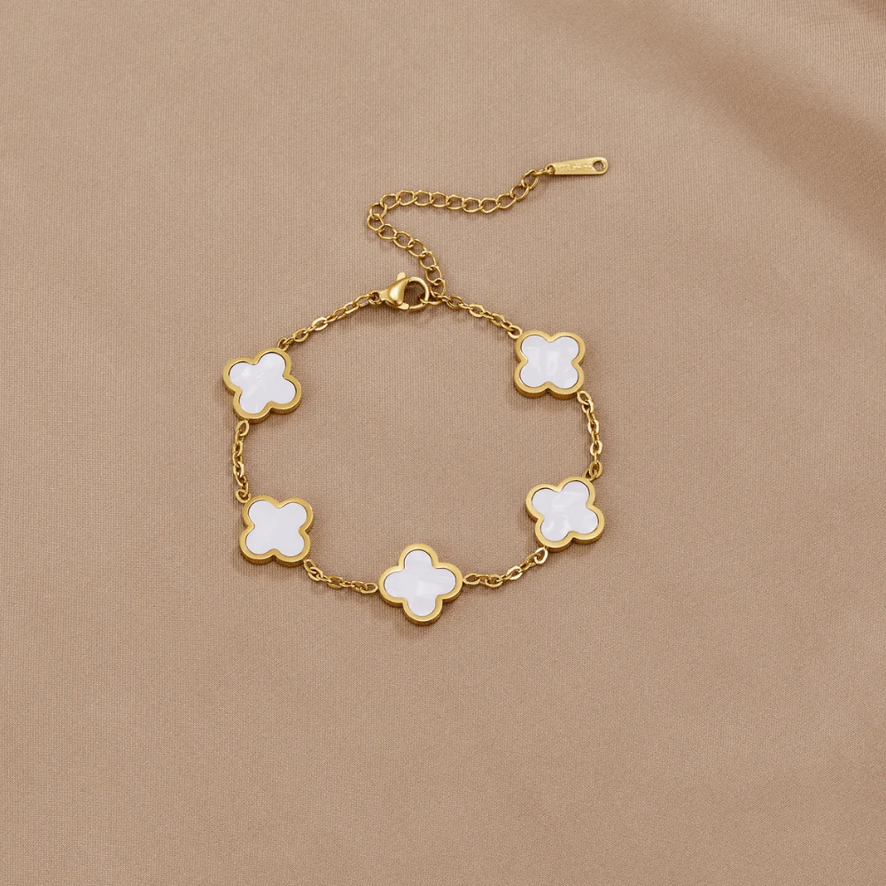Weißes Kleeblatt-Armband - Image 4